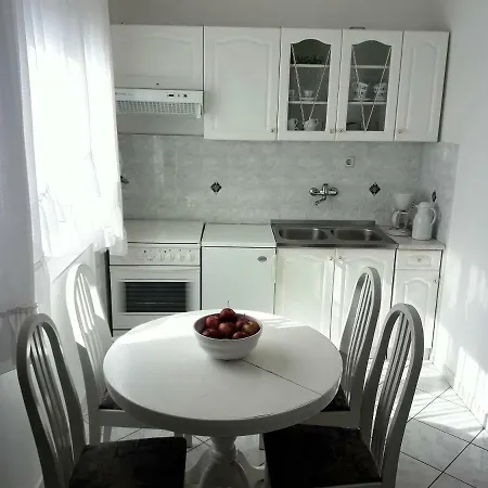 Ane Apartment Sukosan